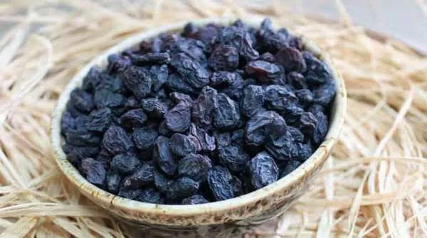 خرید جدیدترین انواع مویز بی هسته